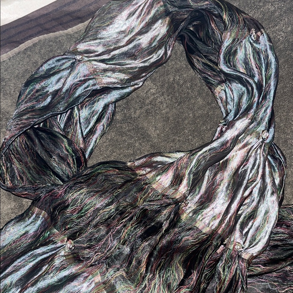5/$25 Chic Iridescent Scarf